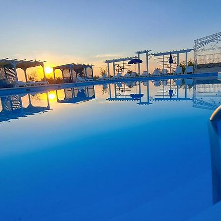 Pensiunea Prigoria Hotell Murighiol Exteriör bild