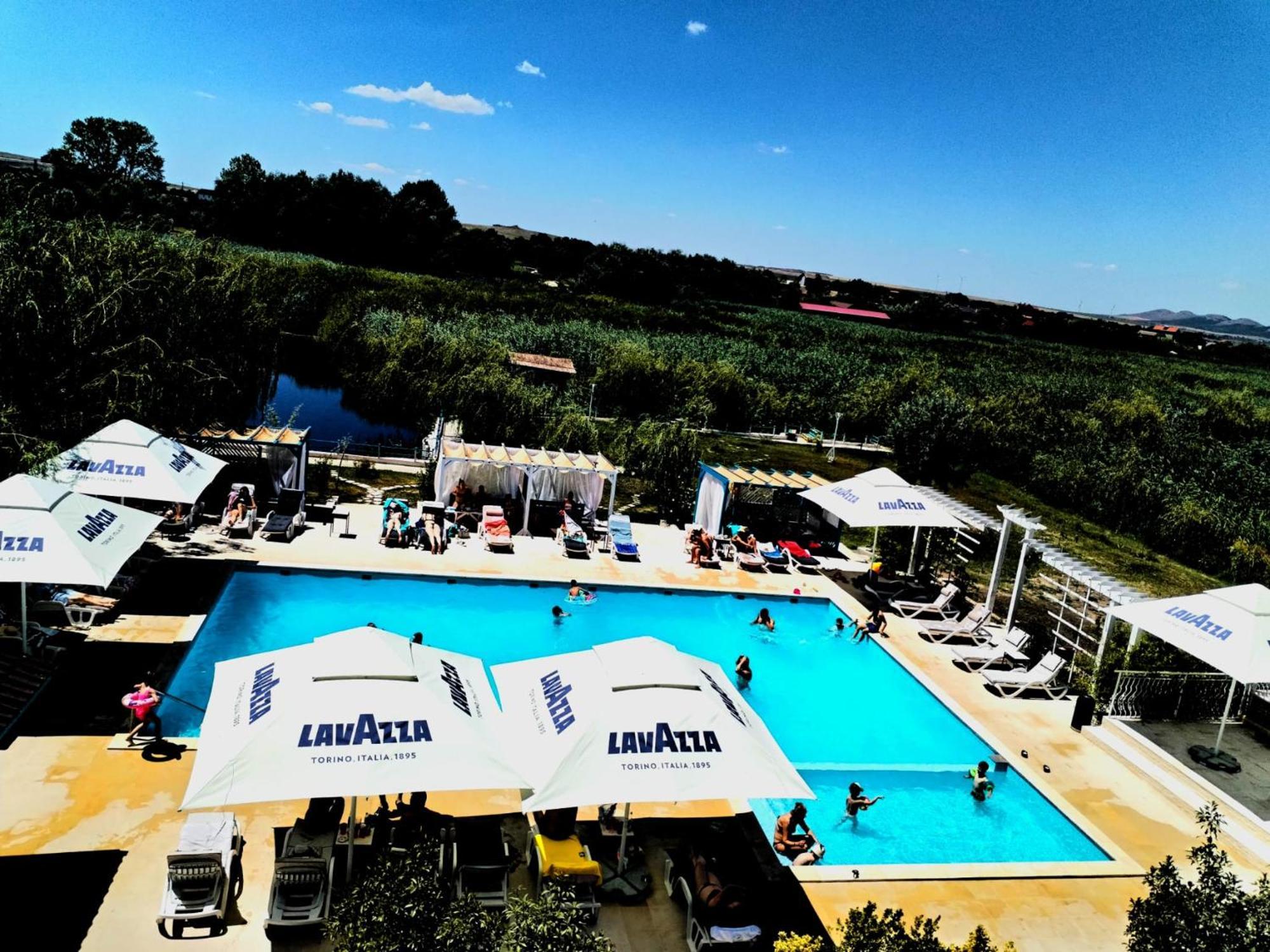 Pensiunea Prigoria Hotell Murighiol Exteriör bild